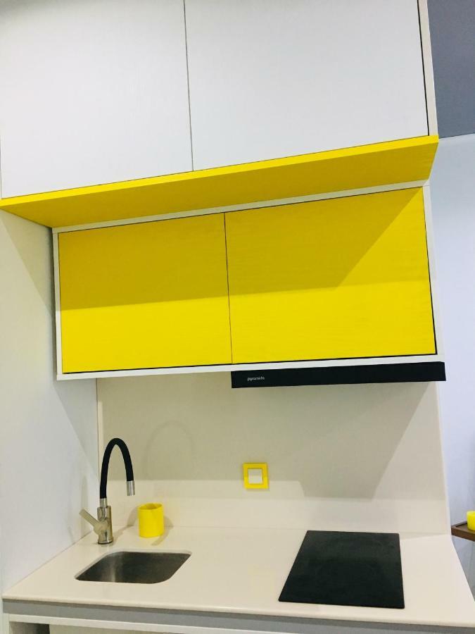 Yellow Room With Sea View Makhinjauri Eksteriør billede